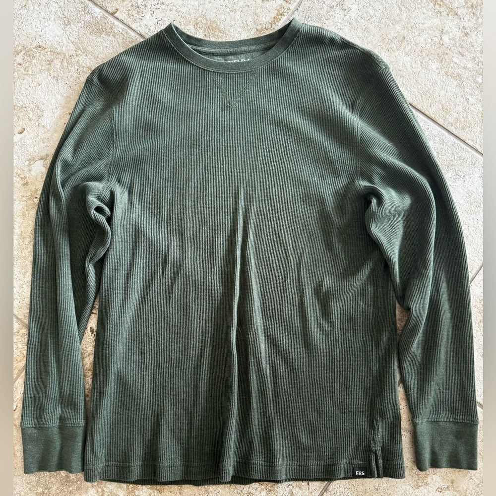 Men’s thermal long sleeve large